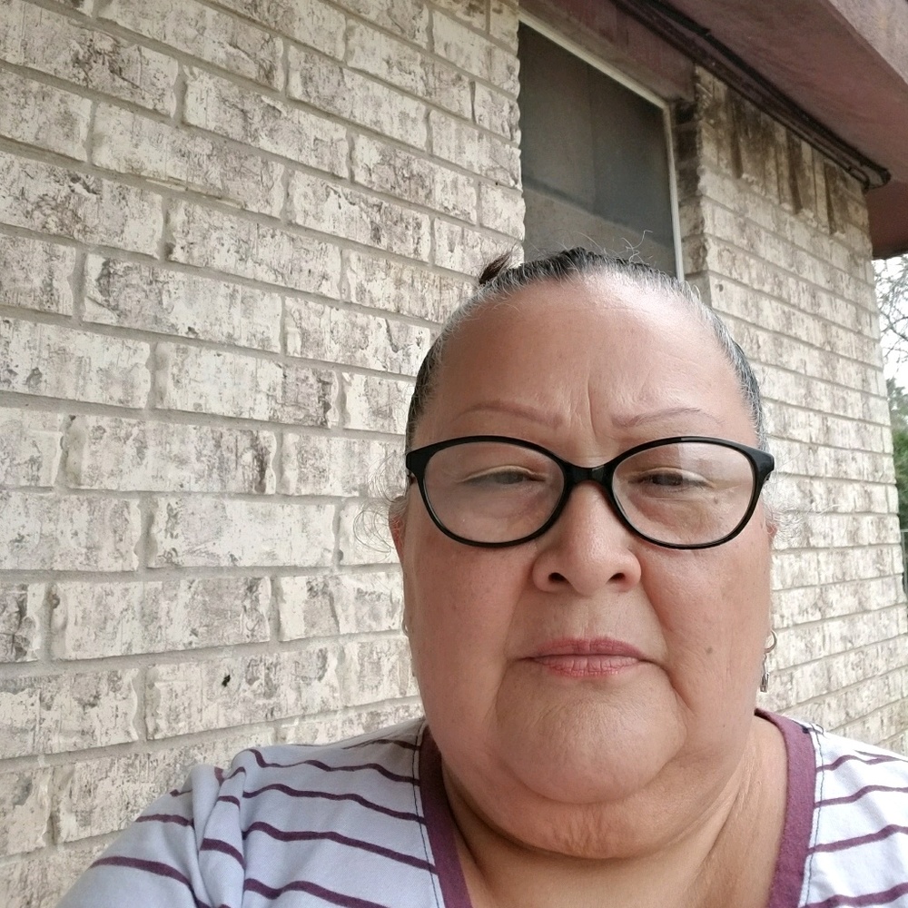 Meet your Posher, Sandra